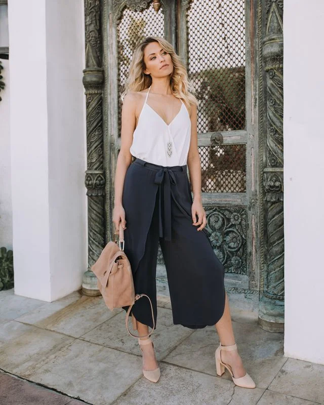 Sleeveless Top with Culottes