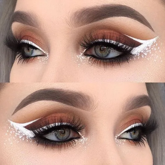 Icy White Eyeliner